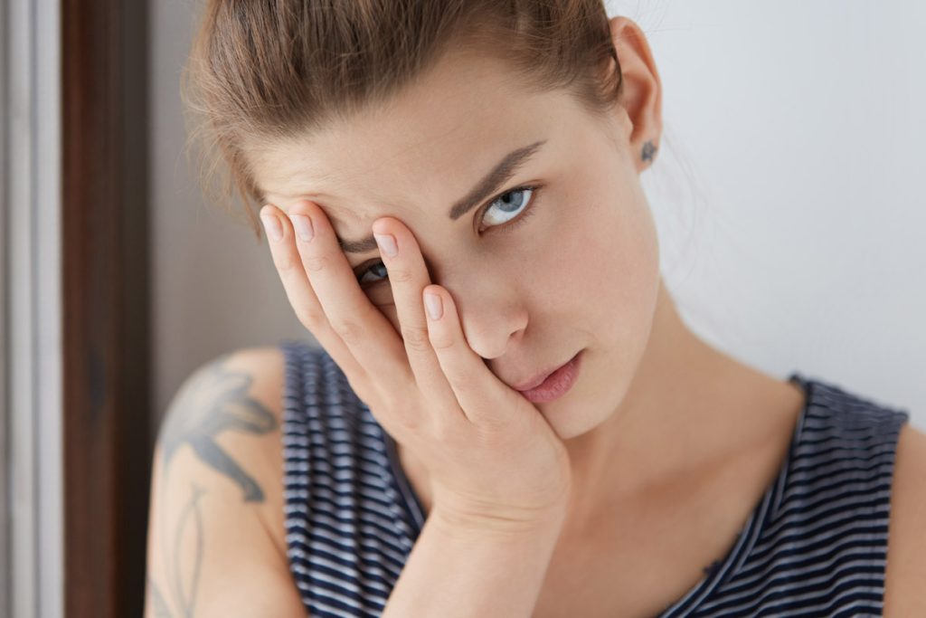 Göz Seğirmesi Nedir? Göz Seğirmesi Neden Olur?